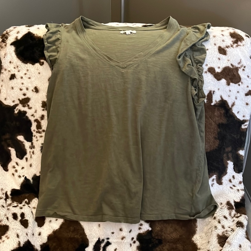Green Flutter Sleeve 24/7 Tee